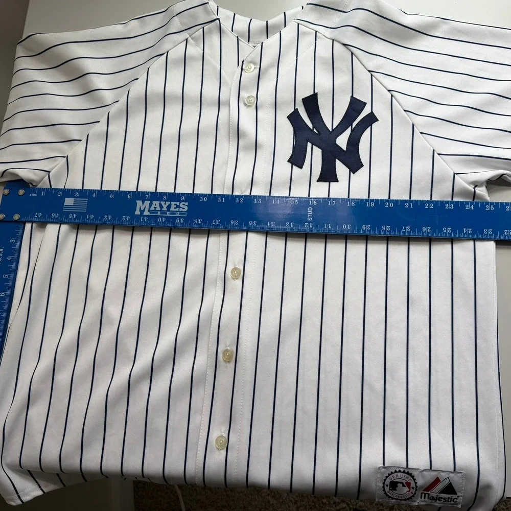 Vintage Majestic New York Yankees MLB Pinstripe Baseball Jersey Mens NY ( USA) - Picture 6 of 11
